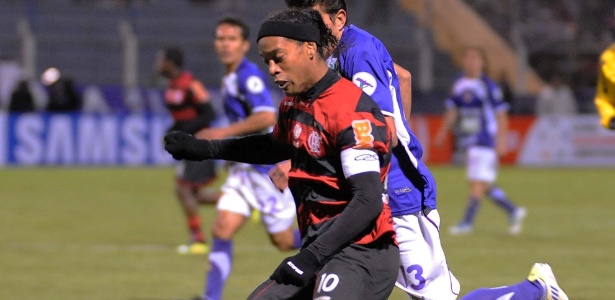 Ronaldinho em ação durante jogo de ida; meia sabe da pressão na partida desta quarta - Alexandre Vidal/ Fla Imagem