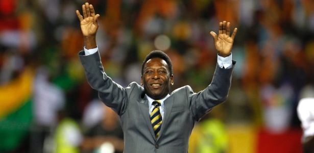 Em poucas horas, perfil de Pelé já ganhou milhares de seguidores no Twitter - Thomas Mukoya/Reuters