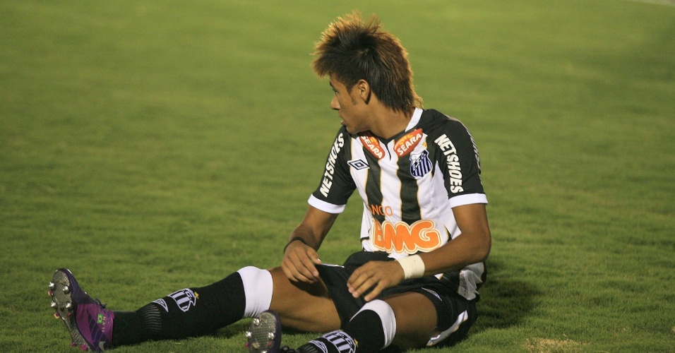 O atacante Neymar, do Santos