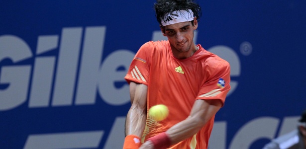 Tenistas como Thomaz Bellucci tiveram bons resultados no saibro com altitute - Rodrigo Paiva/UOL