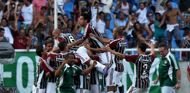 Jogadores do Fluminense comemoram gol durante a final, em vitória fácil sobre o Vasco - Júlio César Guimarães/UOL