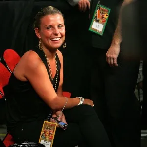 Coleen Rooney é mulher de Wayne Rooney, do Manchester United, e já recebeu ameaça de morte por elogiar um clube rival, o Liverpool - Ethan Miller/Getty Images