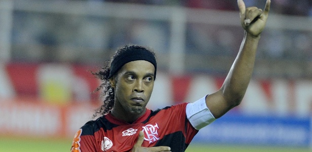 Insatisfeito com o ambiente no Flamengo, Ronaldinho Gaúcho deseja deixar o clube - Alexandre Vidal/Fla Imagem