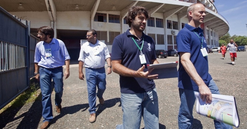 Uma comitiva técnica da Fifa visitou o estádio do Beira-Rio nesta quarta-feira