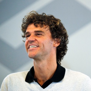 Gustavo Kuerten é o primeiro homem brasileiro a entrar no Hall da Fama do tênis - Leandro Moraes/UOL