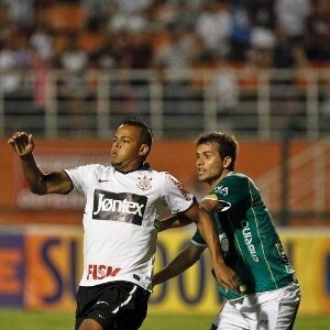 Sem espaço no Corinthians, atacante Bill está perto de acertar contrato com o Santos - Leandro Moraes/UOL