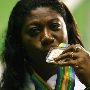 No Pan de 2007, no Rio de Janeiro, Elisangela Adriano faturou o bronze no arremesso de peso - Caio Guatelli/Folhapress