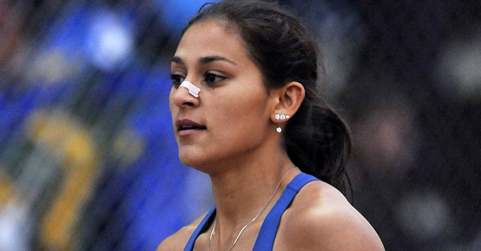 Ana Claudia Lemos disputa provas nos Estados Unidos após ter marcado 11s19 nos 100 m rasos (06/04/2011)