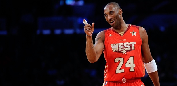O ala Kobe Bryant fez 37 pontos e pegou 14 rebotes: foi o MVP do All-Star Game - Kevork Djansezian/Getty Images/AFP