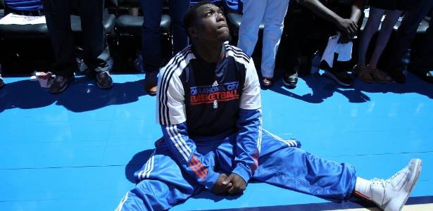 Nate Robinson pode trocar o basquete pelo futebol americano durante a paralisação - Ronald Martinez/Getty Images/AFP