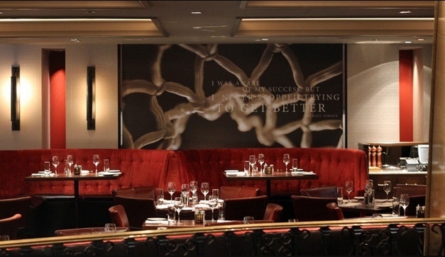 Um novo ponto turístico em Chicago: a churrascaria de Michael