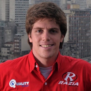 Luiz Razia terá chance de pilotar a Team Lotus no primeiro ensaio da equipe para a corrida na China - Adriano Vizoni/Folhapress