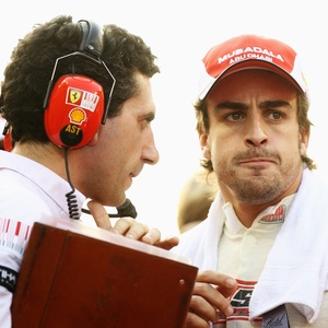 Fernando Alonso acabou perdendo o terceiro título mundial da carreira no GP de Abu Dhabi - Paul Gilham/Getty Images
