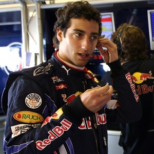 Daniel Ricciardo se destacou nos treinos livres pela Toro Rosso e ganhou oportunidade na Hispania - Andrew Hone/Getty Images