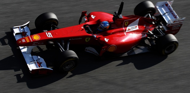 Alonso superou Schumi no sábado, mas ainda não bateu melhor tempo do alemão - Paul Gilham/Getty Images