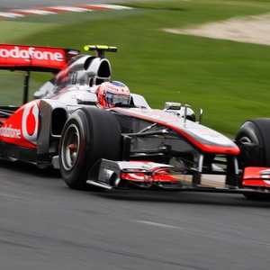 Button teve problemas no fim do GP da Turquia devido ao desgaste dos pneus; piloto foi o 6º - Mick Tsikas/Reuters