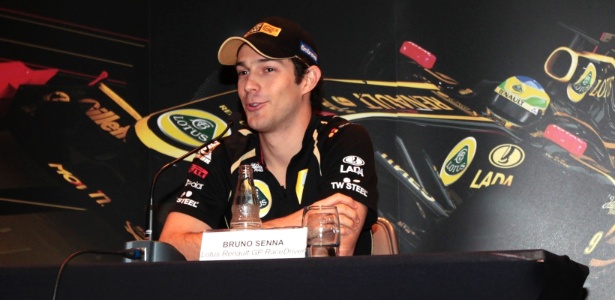 Bruno Senna brinca com nova chance de "vender coco" caso fique sem carro para 2012 - LRGP/MF2