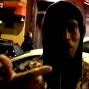 Reprodução do vídeo que mostra Ronaldinho saindo de uma casa noturna/restaurante às 2h da manhã