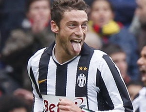 Marchisio comemora o primeiro gol da Juventus, marcado pelo toque na nuca do goleiro do Genoa