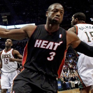 Armador Dwyane Wade ajudou o Miami Heat a conseguir uma arrancada na fase regular da NBA - AFP