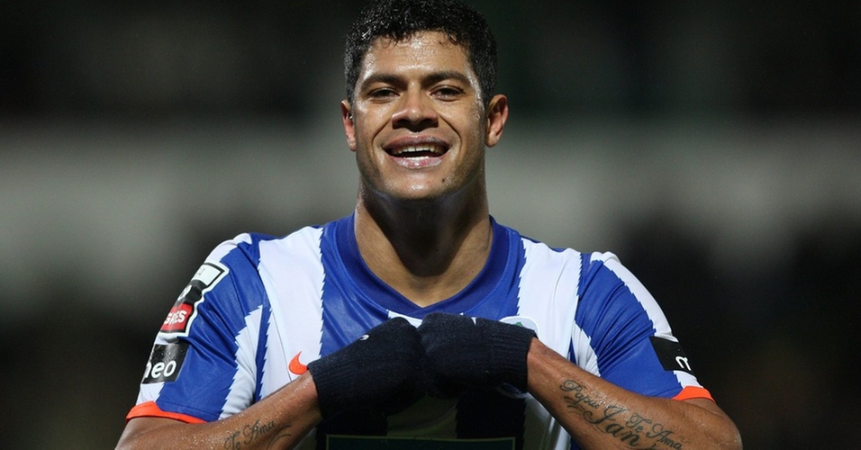 Hulk comemora gol do Porto contra o Paços Ferreira