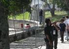 Vendaval provoca estragos e assusta pessoas presentes ao sorteio da Copa-2014 - Thales Calipo/UOL