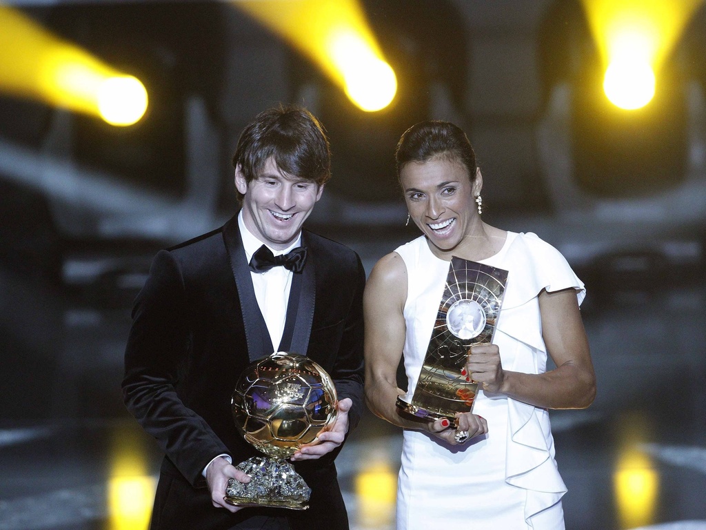 Argentino Lionel Messi é eleito o melhor do mundo pela 2ª vez; brasileira Marta é a melhor pela 5ª vez