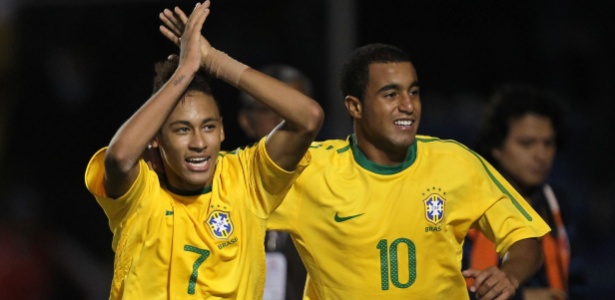 Neymar e Lucas terão a chance de jogar ao lado do empresário Ronaldo - Divulgação/Mowa