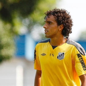 Diogo atuou em nove jogos pelo Santos na temporada, e não marcou nenhum gol. O atacante está emprestado até o fim do ano - Santos F.C (Divulgação)
