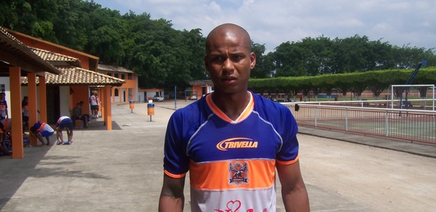 Nova Iguaçu, do RJ, foi um dos diversos clubes da carreira de Alex Moraes - Bernardo Feital/UOL Esporte