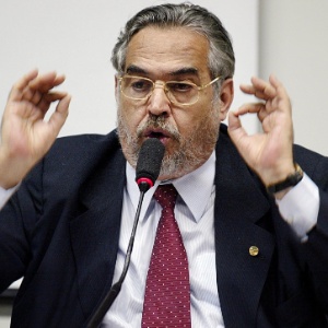 Eurico Miranda afirma que ex-presidente Lula é corintiano apenas por interesse político - Folhapress