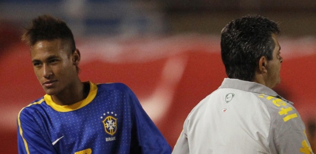 Pedro Neves on X: Posso conseguir essa camisa do Brasil de 2002