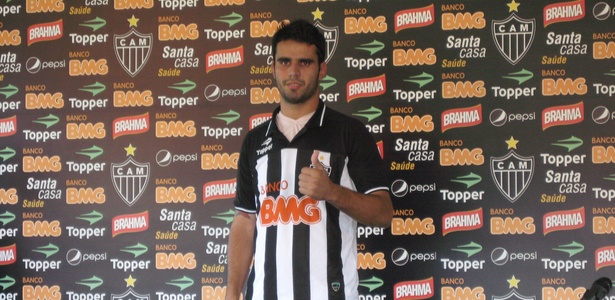 Luiz Eduardo pouco jogou em 2011, mas teve seu contrato renovado pelo Atlético-MG - Bernardo Lacerda/UOL Esporte