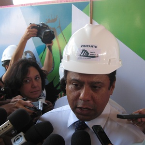 Ministro do Esporte reforou o interesse do governo federal para que a abertura seja em So Paulo