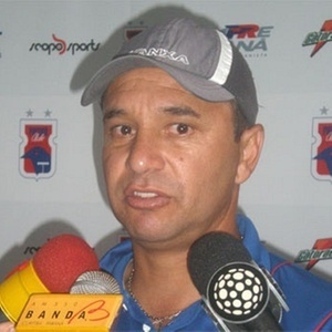 Ageu Gonçalves, que exercia a função de auxiliar-técnico, foi demitido pelo Paraná Clube - Divulgação/Paraná