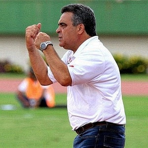 Vágner Benazzi contou detalhes de seu "puxão de orelha" nos vestiários do estádio de Pituaçu - Divulgação