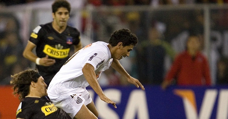 Paulo Henrique Ganso joga com o Santos contra o Colo-Colo na Libertadores