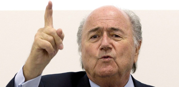 Denúncias de suborno cobrem período em que Blatter (foto) era secretário de Havelange