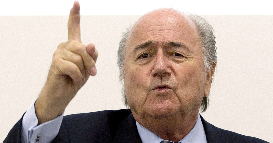 Joseph Blatter faz declarações sobre a Copa do Mundo de 2014 durante evento em Genebra (28/03/2011)