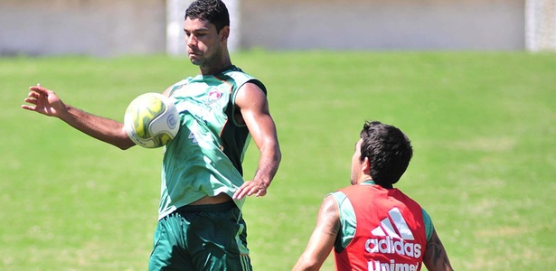 Cobiçado pela Roma, zagueiro Gum tem contrato com o Fluminense até o fim do ano - Wallace Teixeira/ Photocamera