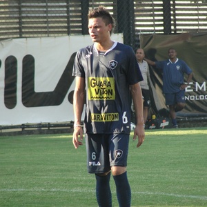 Fábio Ferreira viajou a São Paulo para o velória da irmã e não treinou com o time do Botafogo - Pedro Ponzoni/UOL Esporte