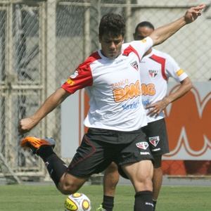 Henrique revelou que deve assinar um novo contrato com o São Paulo em breve - Vipcomm/Divulgação