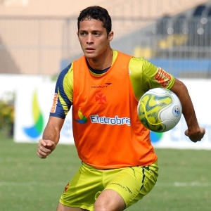 Anderson Martins durante treino do Vasco, em São Januário - Site oficial do Vasco