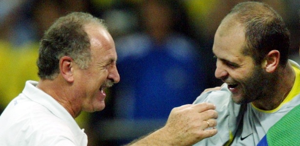 Scolari e o goleiro Marcos na Copa de 2002: volta à seleção dez anos depois