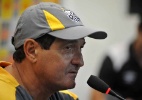 Muricy desconfia que Andrés 'plantou' Dagoberto no Santos para desestabilizar SP