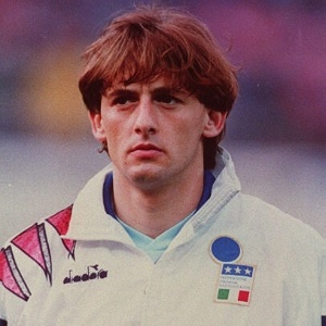 Giuseppe Signori, que jogou na Itália na Copa-1994, é acusado de envolvimento com apostas ilegais - Folhapress