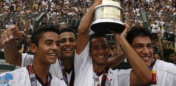 Nenhum atleta campeão da Copa SP de 2009 se firmou no profissional - Folha Imagem