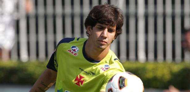Victor Ramos não foi nem relacionado para o duelo contra o Corinthians, no domingo - Marcelo Sadio/Site oficial do Vasco
