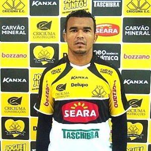 Zé Carlos já fez 11 gols na Série B, superando 25 times das duas principais divisões do país - Divulgação/Criciúma