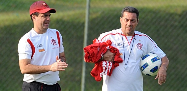 Junior Lopes durante trabalho com Vanderlei Luxemburgo no Flamengo em 2011 - Alexandre Vidal/ Fla Imagem